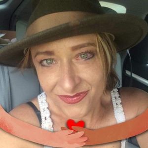 Meet your Posher, Ronda